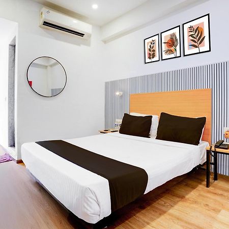 Hotel Townhouse Khar The Habitat Bombaj Zewnętrze zdjęcie